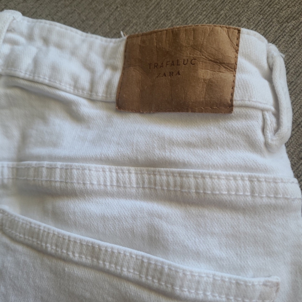 Zara Trafaluc Denim Shorts - Picture 4 of 8